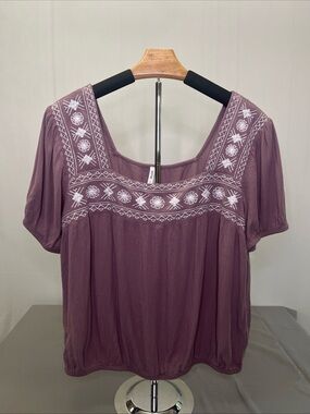 Mudd Mauve Embroidered Square-Neck Blouse